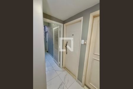 Apartamento à venda com 120m², 3 quartos e sem vagaHall