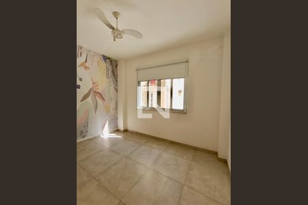 Apartamento à venda com 120m², 3 quartos e sem vagaQuarto 2