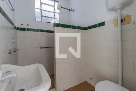 Banheiro de apartamento para alugar com 1 quarto, 40m² em Higienópolis, Porto Alegre