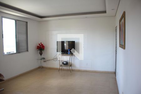 Sala de apartamento para alugar com 3 quartos, 210m² em Nacional, Contagem