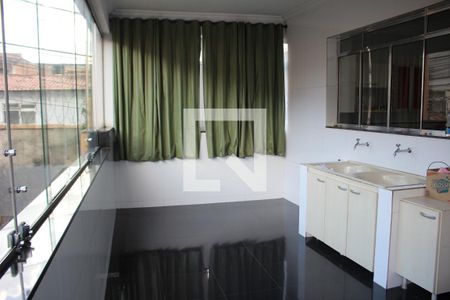 Apartamento para alugar com 210m², 3 quartos e 2 vagasÁrea de Serviço