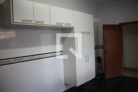 Apartamento para alugar com 210m², 3 quartos e 2 vagasCozinha
