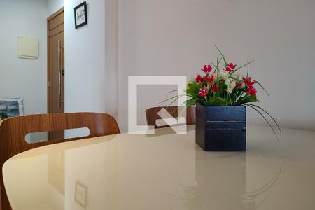Apartamento para alugar com 87m², 2 quartos e 2 vagasSala