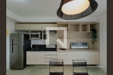 Cozinha de apartamento à venda com 1 quarto, 66m² em Parque Industrial Tomas Edson, São Paulo
