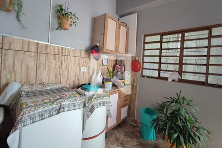 Casa à venda com 180m², 3 quartos e 3 vagasÁrea de Serviço