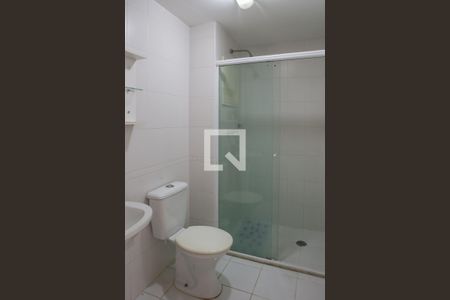 Banheiro de apartamento para alugar com 1 quarto, 42m² em Água Branca, São Paulo