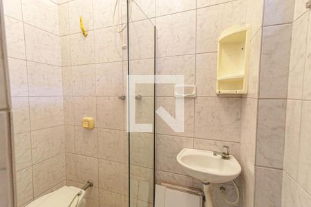 Casa de condomínio para alugar com 85m², 2 quartos e 1 vagaBanheiro de Serviço