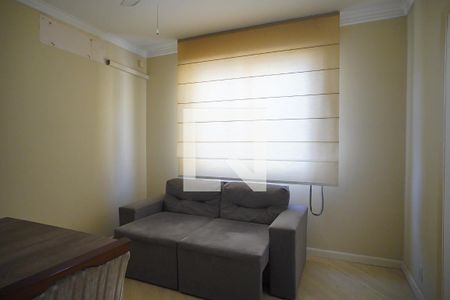 Sala de apartamento para alugar com 1 quarto, 40m² em Passo da Areia, Porto Alegre