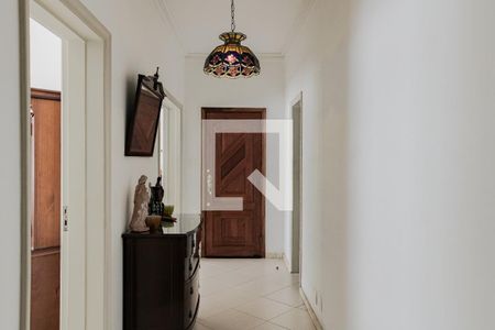 Hall de entrada de apartamento à venda com 3 quartos, 147m² em Copacabana, Rio de Janeiro
