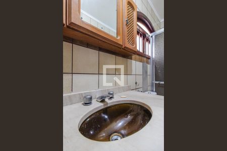 Casa à venda com 442m², 8 quartos e 8 vagasQuarto 2 - Suíte