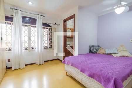 Casa à venda com 442m², 8 quartos e 8 vagasQuarto 2 - Suíte