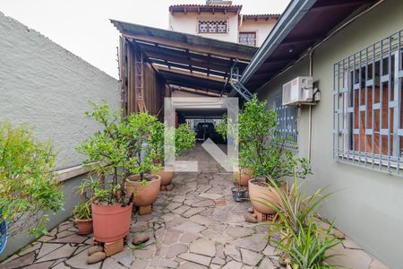 Casa à venda com 442m², 8 quartos e 8 vagasQuintal