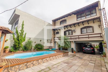 Casa à venda com 442m², 8 quartos e 8 vagasQuintal
