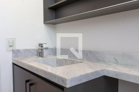 Apartamento à venda com 85m², 2 quartos e 2 vagasBanheiro da Suíte