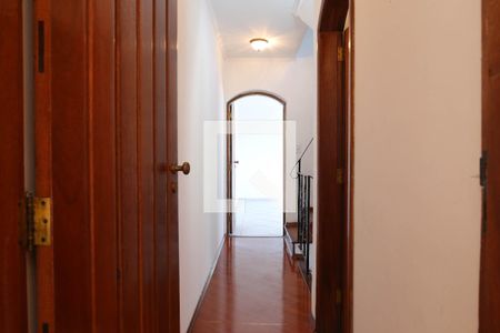 Corredor de casa à venda com 3 quartos, 272m² em Paraíso, Santo André