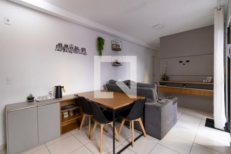 Sala de apartamento para alugar com 2 quartos, 48m² em Vargem Grande, Pinhais