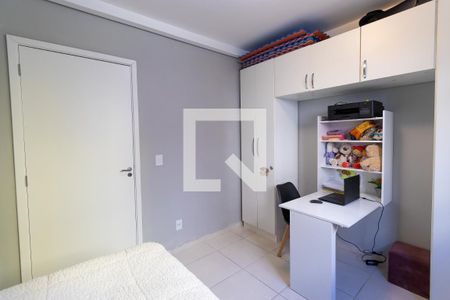 Quarto 2 de apartamento para alugar com 2 quartos, 48m² em Vargem Grande, Pinhais