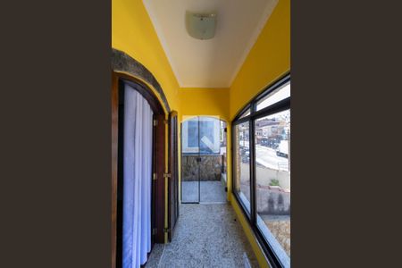 Casa à venda com 240m², 3 quartos e 3 vagasVaranda Suíte