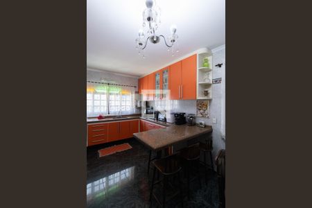 Casa à venda com 240m², 3 quartos e 3 vagasCozinha