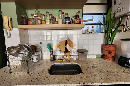 Cozinha de apartamento para alugar com 1 quarto, 42m² em Flamengo, Rio de Janeiro