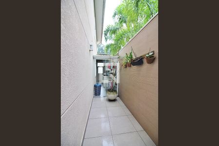 Quintal de casa de condomínio à venda com 3 quartos, 153m² em Demarchi, São Bernardo do Campo