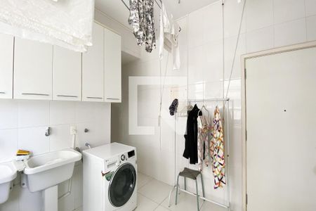 Apartamento à venda com 360m², 3 quartos e 3 vagasÁrea de Serviço