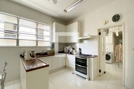 Apartamento à venda com 360m², 3 quartos e 3 vagasCozinha