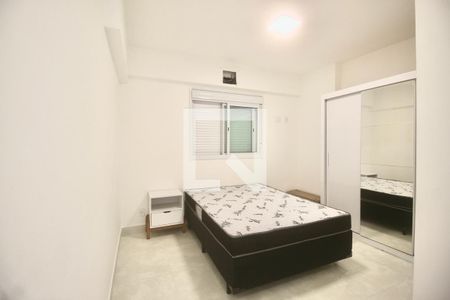 Quarto Suíte  de apartamento para alugar com 3 quartos, 90m² em Vila Alzira, Guarujá