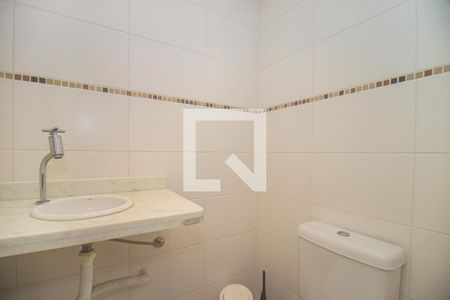 Lavabo de apartamento para alugar com 2 quartos, 72m² em Auxiliadora, Porto Alegre
