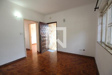 Casa para alugar com 3 quartos, 75m² em Jardim Umarizal, São Paulo