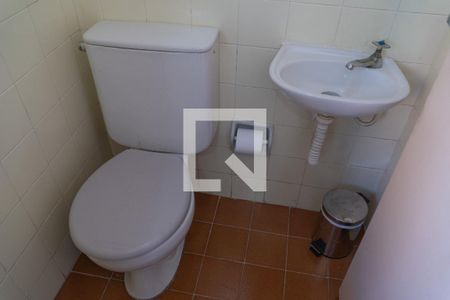 Apartamento à venda com 66m², 3 quartos e 1 vaga Apartamento à venda com 66m², 3 quartos e 1 vagaBanheiro da Lavanderia