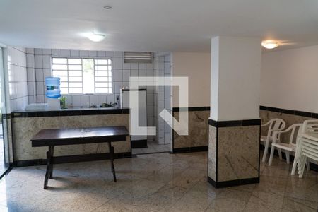 Apartamento à venda com 66m², 3 quartos e 1 vaga Apartamento à venda com 66m², 3 quartos e 1 vagaÁrea comum - Salão de festas