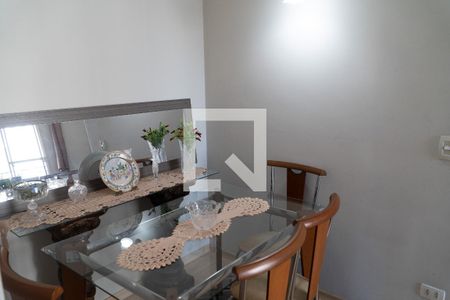 Sala de apartamento à venda com 3 quartos, 66m² em Real Parque, São Paulo