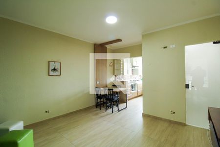 Sala de casa para alugar com 3 quartos, 337m² em Vila Regente Feijó, São Paulo