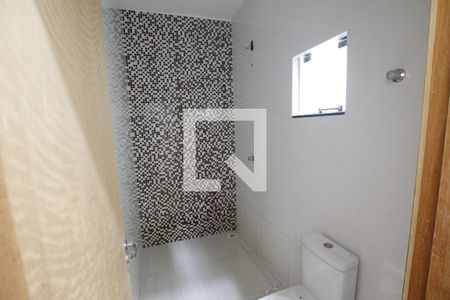 Banheiro da Suíte 1 de casa para alugar com 3 quartos, 146m² em Setor Três Marias, Goiânia