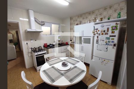 Cozinha de apartamento para alugar com 3 quartos, 116m² em Perdizes, São Paulo