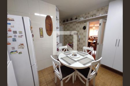 Apartamento para alugar com 116m², 3 quartos e 1 vagaCozinha