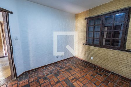 Quarto 1 de casa para alugar com 5 quartos, 322m² em Castelo, Belo Horizonte