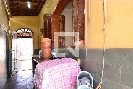 Casa à venda com 360m², 3 quartos e 3 vagasÁrea de Serviço