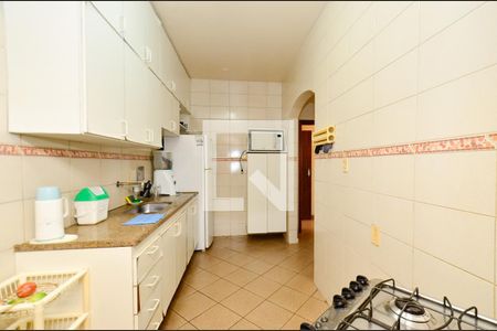 Casa à venda com 360m², 3 quartos e 3 vagasCozinha