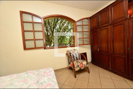 Casa à venda com 360m², 3 quartos e 3 vagasQuarto 3