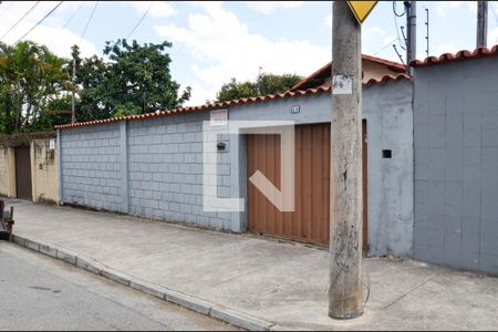 Casa à venda com 360m², 3 quartos e 3 vagasFachada 