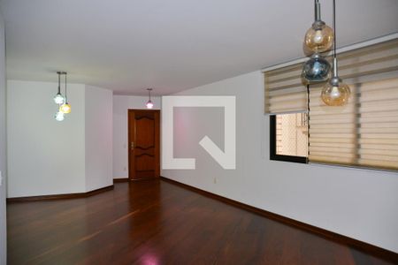 Sala de apartamento para alugar com 3 quartos, 172m² em Santa Paula, São Caetano do Sul