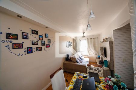 Sala de apartamento para alugar com 2 quartos, 50m² em Jardim Vila Formosa, São Paulo