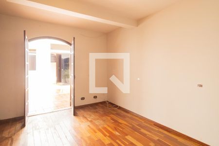 Casa à venda com 320m², 3 quartos e 3 vagas Casa à venda com 320m², 3 quartos e 3 vagasQuarto 3