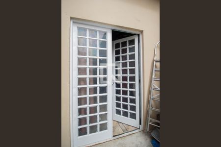 Casa à venda com 200m², 2 quartos e 2 vagasHall de Entrada