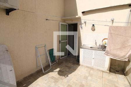 Casa para alugar com 106m², 3 quartos e 1 vagaÁrea de Serviço