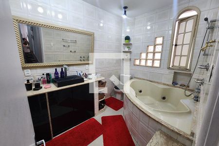 Apartamento à venda com 110m², 3 quartos e 1 vagaBanheiro 1