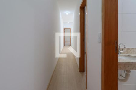 Corredor de casa à venda com 3 quartos, 110m² em Vila Marari, São Paulo