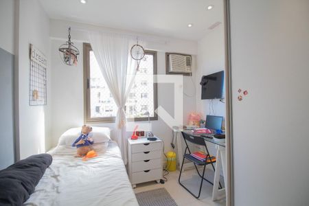 Apartamento à venda com 85m², 3 quartos e 1 vagaquarto 2